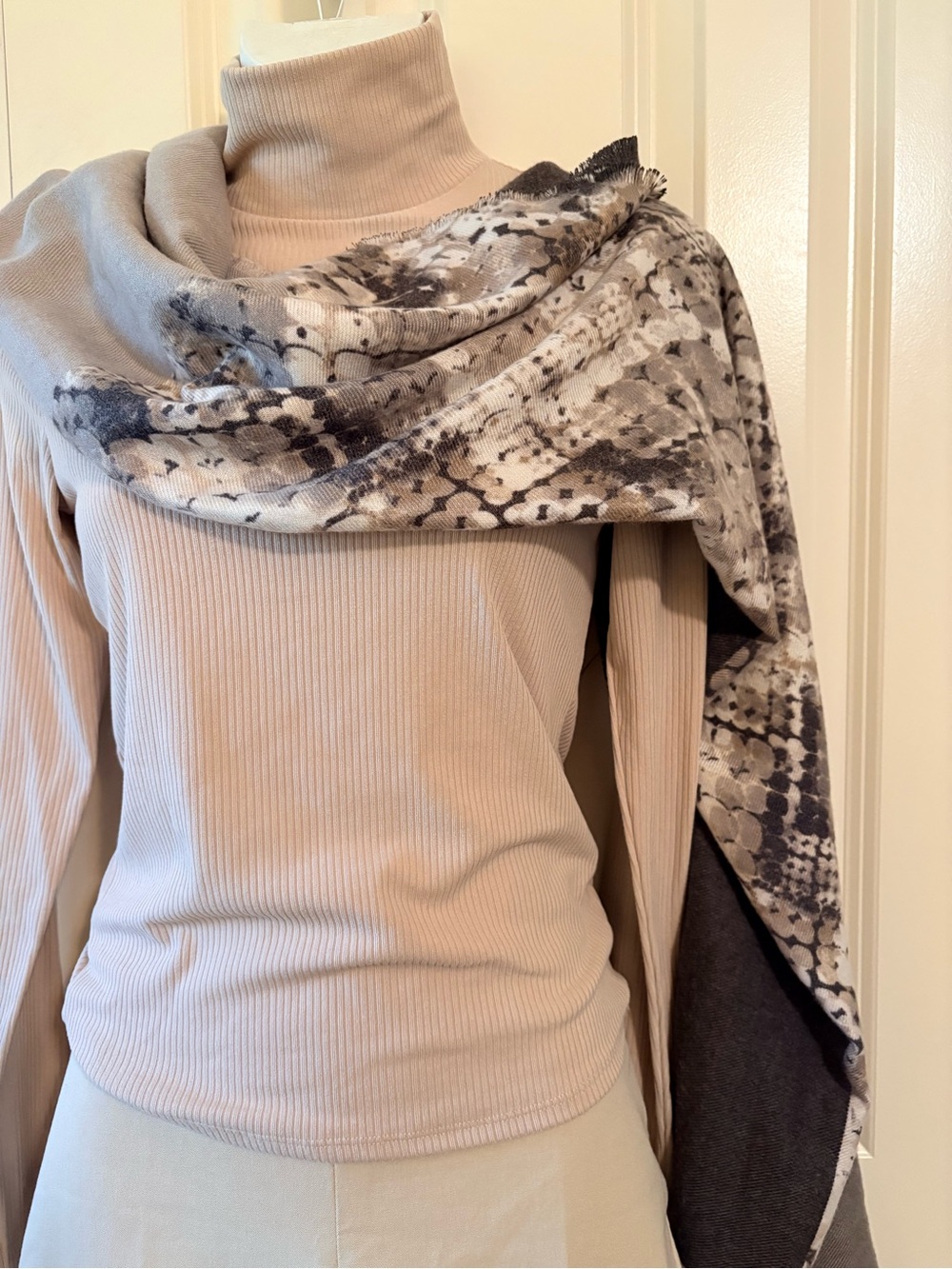 Neutral Block & Animal Print Scarf - Gray & Cream, Vince Camuto, XL